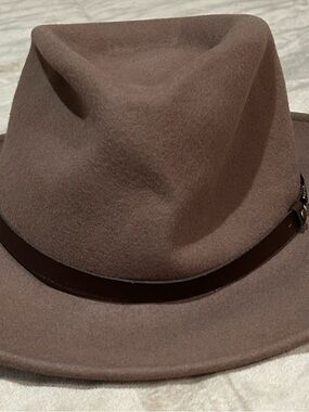 Minnetonka Brown Wool Felt Fedora with Leather Band
